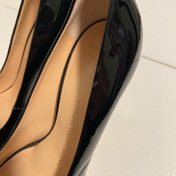 Giuseppe Zanotti women’s black leather peep toe Patent IT 37 cork platform heels - Picture 6 of 8